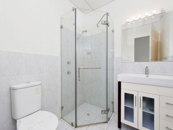 Sandy Point Road Unit 337 265 Pacific Blue - Accommodation Burleigh 5