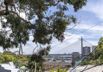 Stunning Executive Home In Glebe - Accommodation Burleigh 5