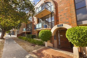 Stylish Inner City Apartment - Accommodation Burleigh 4