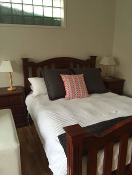 Nutgrove Beach Studio Apartment - Accommodation Burleigh 5