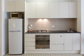 The Apartment Service AX705 - Accommodation Burleigh 6