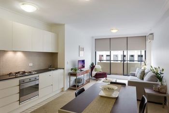The Apartment Service AX705 - Accommodation Burleigh 2