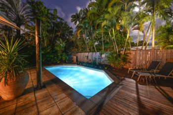 Seaclusion - Accommodation Burleigh 0