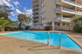 Peninsula 22 - Accommodation Burleigh 5