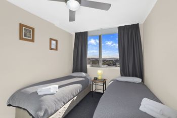 Peninsula 22 - Accommodation Burleigh 6
