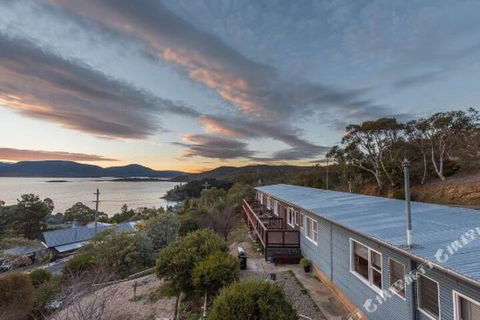 East Lake Travellers Lodge - Accommodation Burleigh 1