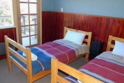 East Lake Travellers Lodge - Accommodation Burleigh 7