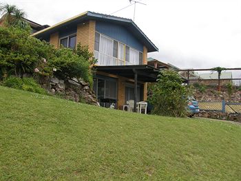 Ambience Holiday Apartments - Accommodation Burleigh 0