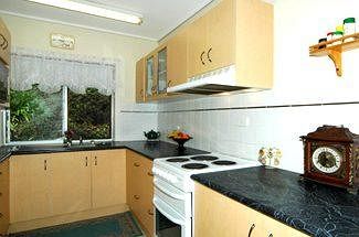 Ambience Holiday Apartments - Accommodation Burleigh 4