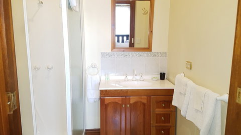 The Postmaster Inn BnB - Accommodation Burleigh 6