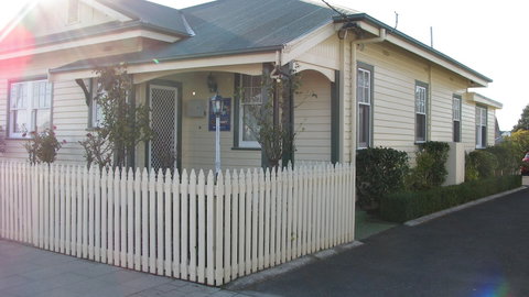 The Postmaster Inn BnB - Accommodation Burleigh 0