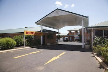 Across Country Motor Inn - Accommodation Burleigh 2