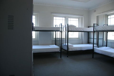 Noah's Bondi - Hostel - Accommodation Burleigh 4