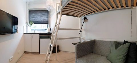 The Boutique Hostel - Accommodation Burleigh 1