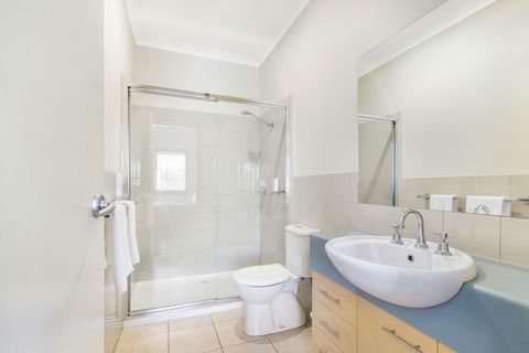 Apartments On Church - Unit 7 - Accommodation Burleigh 2