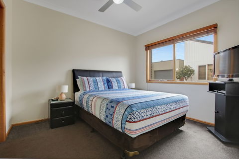 Apartments On Church - Unit 7 - Accommodation Burleigh 3