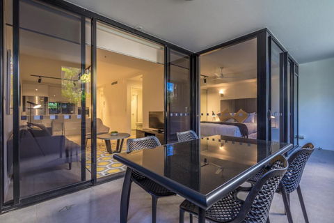 Arise Arena - Accommodation Burleigh 4