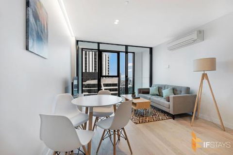IFSuites (IFSTAYS) Light House Apartment - Accommodation Burleigh 4