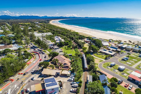 Bayside Court Apartments - Accommodation Burleigh 1