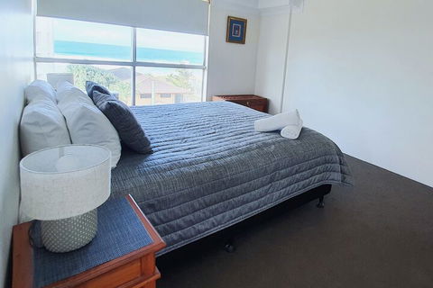 Surfers Chalet - Accommodation Burleigh 6