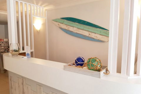 Surfers Chalet - Accommodation Burleigh 2