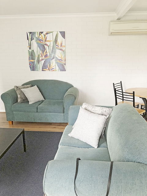 Albatross - Accommodation Burleigh 5