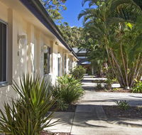 Dolphins Motor Inn - Accommodation Burleigh