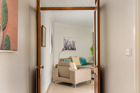 Byron Breeze 5 - Accommodation Burleigh 7