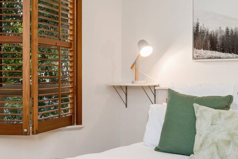 Byron Breeze 5 - Accommodation Burleigh 3