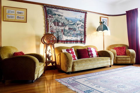 Apartments Downtown - Accommodation Burleigh 6