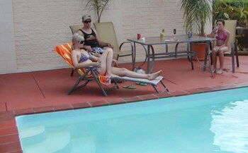 Silver Haven Motor Inn - Accommodation Burleigh 1