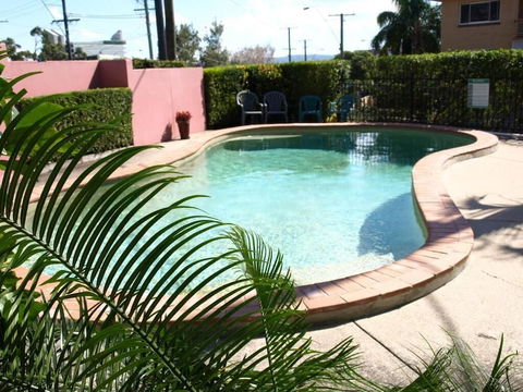 AAA Albion Manor Apartments And Motel - Accommodation Burleigh 3