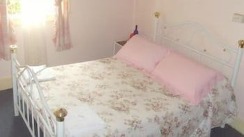 Annies Shandon Inn - Accommodation Burleigh 6