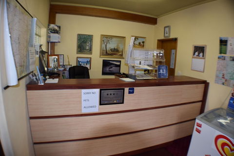 Acacia Motor Inn Armidale - Accommodation Burleigh 2