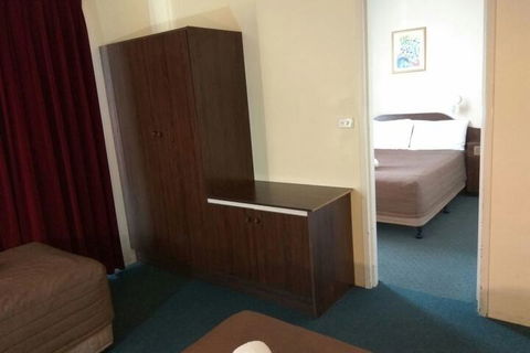 Australia Park Motel - Accommodation Burleigh 7