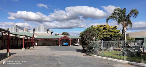 Hume Inn Motel - Accommodation Burleigh 4