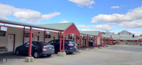 Hume Inn Motel - Accommodation Burleigh 0