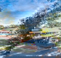 Commercial Golf Resort - Accommodation Burleigh
