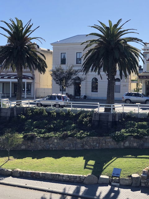 Albany Foreshore Guest House - Accommodation Burleigh 1