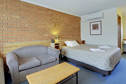 Always Welcome Motel - Accommodation Burleigh 7