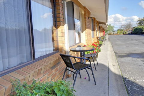 Always Welcome Motel - Accommodation Burleigh 1
