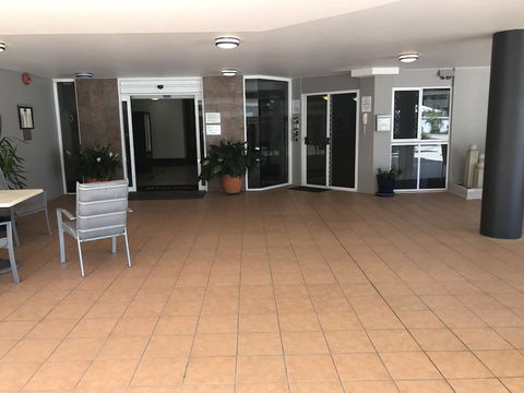 Fairways Golf & Beach Retreat - Accommodation Burleigh 0