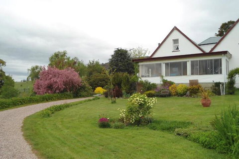 Roslyn House B & B - Accommodation Burleigh 5