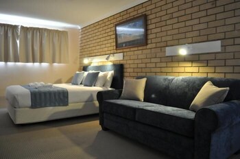 Edgewater Motel Ulladulla - Accommodation Burleigh 4