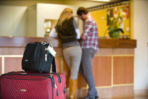 Loxton Community Hotel Motel - Accommodation Burleigh 6