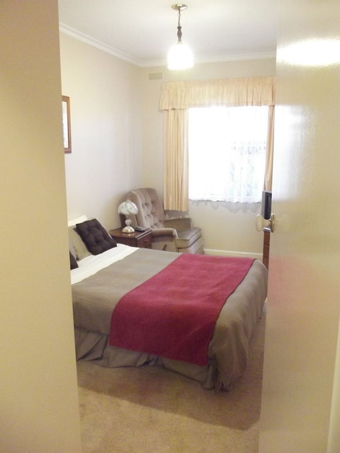 Lakes Entrance Holiday Units - Accommodation Burleigh 4