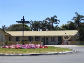 Lakes Entrance Holiday Units - Accommodation Burleigh 2