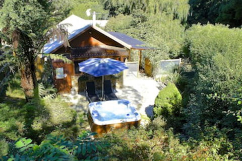 Forget Me Not Cottages - Accommodation Burleigh 0