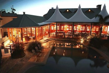 Tinaroo Lake Resort - Accommodation Burleigh 5