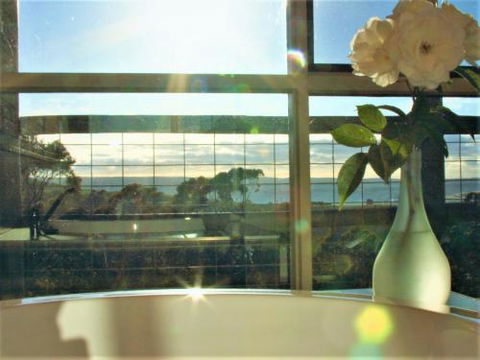 Glenaire Cottages - Accommodation Burleigh 4
